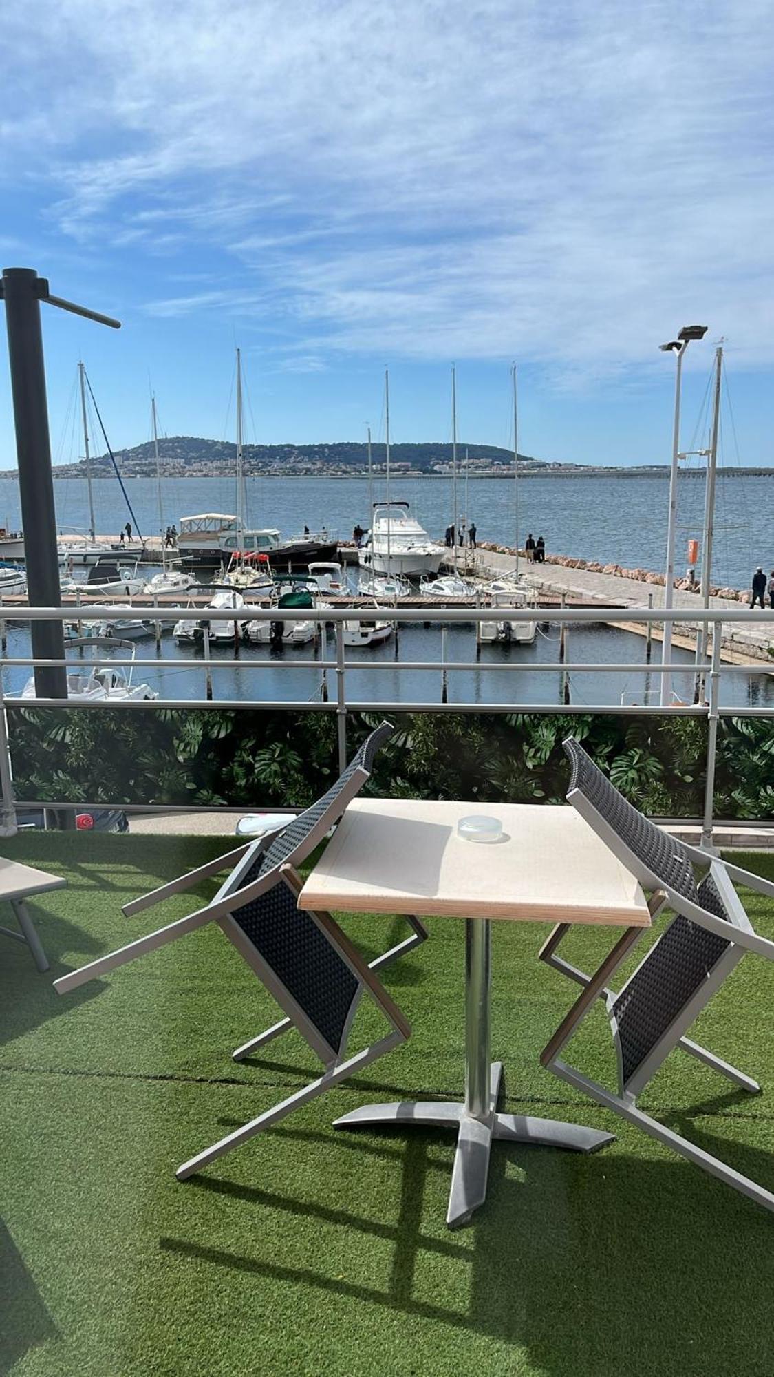 A La Voile Blanche Hotel Bouzigues Buitenkant foto